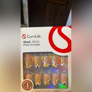 NEW! Curvlife Gel Floral Square Press-On Nails